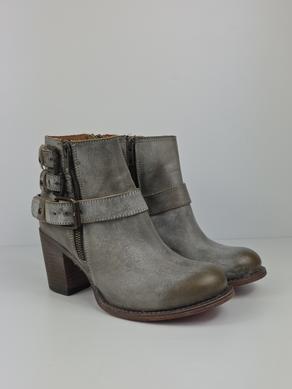 Freebird By Steven Bolo Distressed Leather Women's Ankle Boots Size 7.